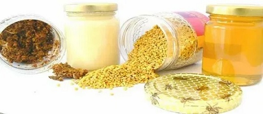 تصویر 3 از قیمت عسل طبیعی چهل گیاه  + پخش تولیدی عمده کارخانه